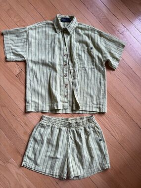 Venga Striped Linen-Blend Short Set in Light Olive